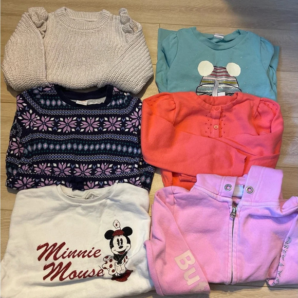 Set of 14 girls clothes skirts,dress,sweaters, sweatshirt leggings size 4 - Picture 2 of 13